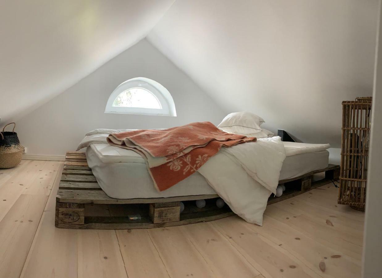 Station Bed And Kitchen Guesthouse Varberg Exterior photo